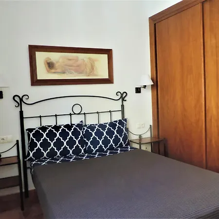Caseria De Comares Aparthotel Granada