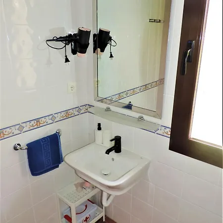 Aparthotel Caseria De Comares Granada