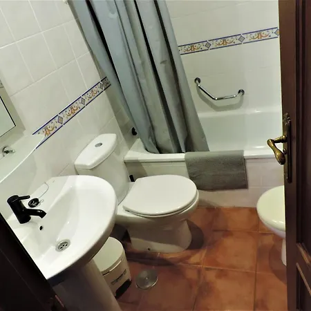 Aparthotel Caseria De Comares Granada