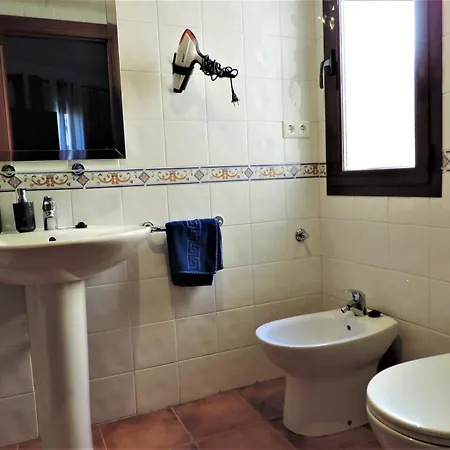 Aparthotel Caseria De Comares Granada