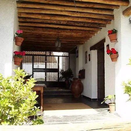 Caseria De Comares Aparthotel